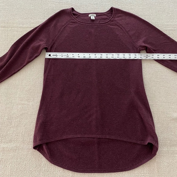 LL Bean Studio Tunic Sweater in Burgundy - Size M - Picture 3 of 8